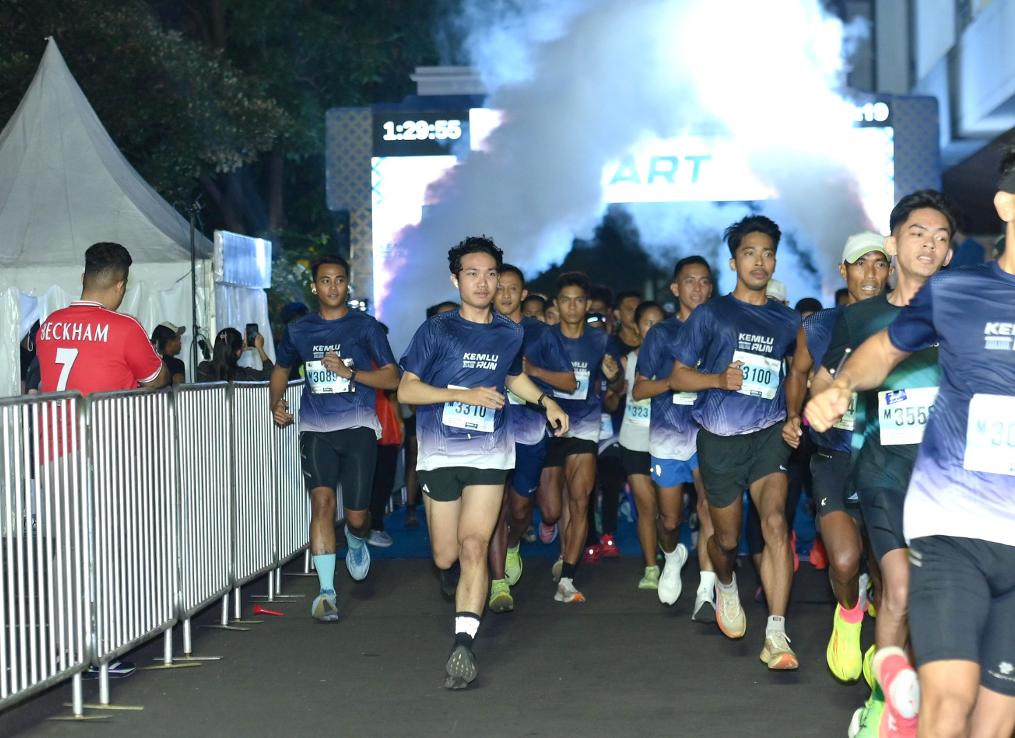 Mengikuti acara Kemlu Run, bersama Menteri dan Wakil Menteri Luar Negeri